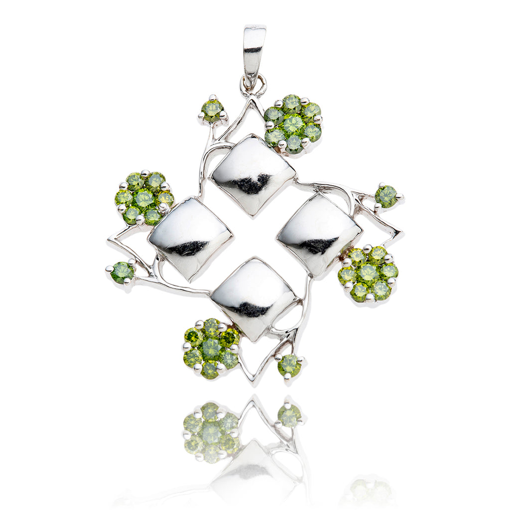 18K White Gold Snowflake Designed Pendant Featuring Green Diamonds Default Title