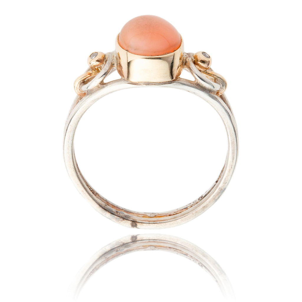 .925 & 9K Yellow Gold Oval Coral Ring Default Title