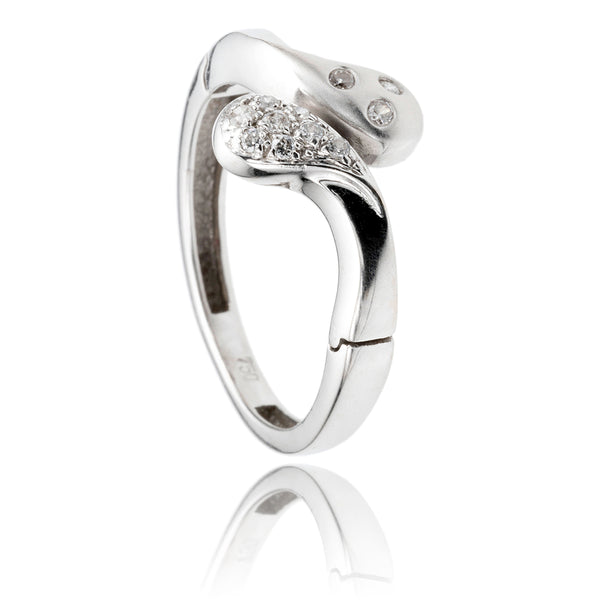 18K White Gold Fancy Leaf Design Ring With Cubic Zirconia's Default Title