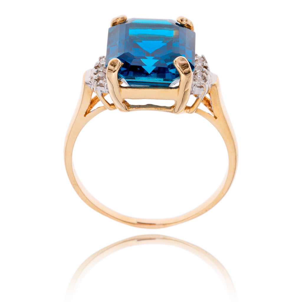 10K Yellow Gold Rectangular London Blue Topaz & Diamond Ring Default Title